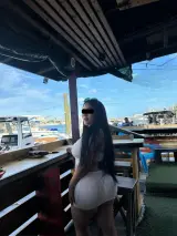 Sara – Kurve Zagreb – slika 2